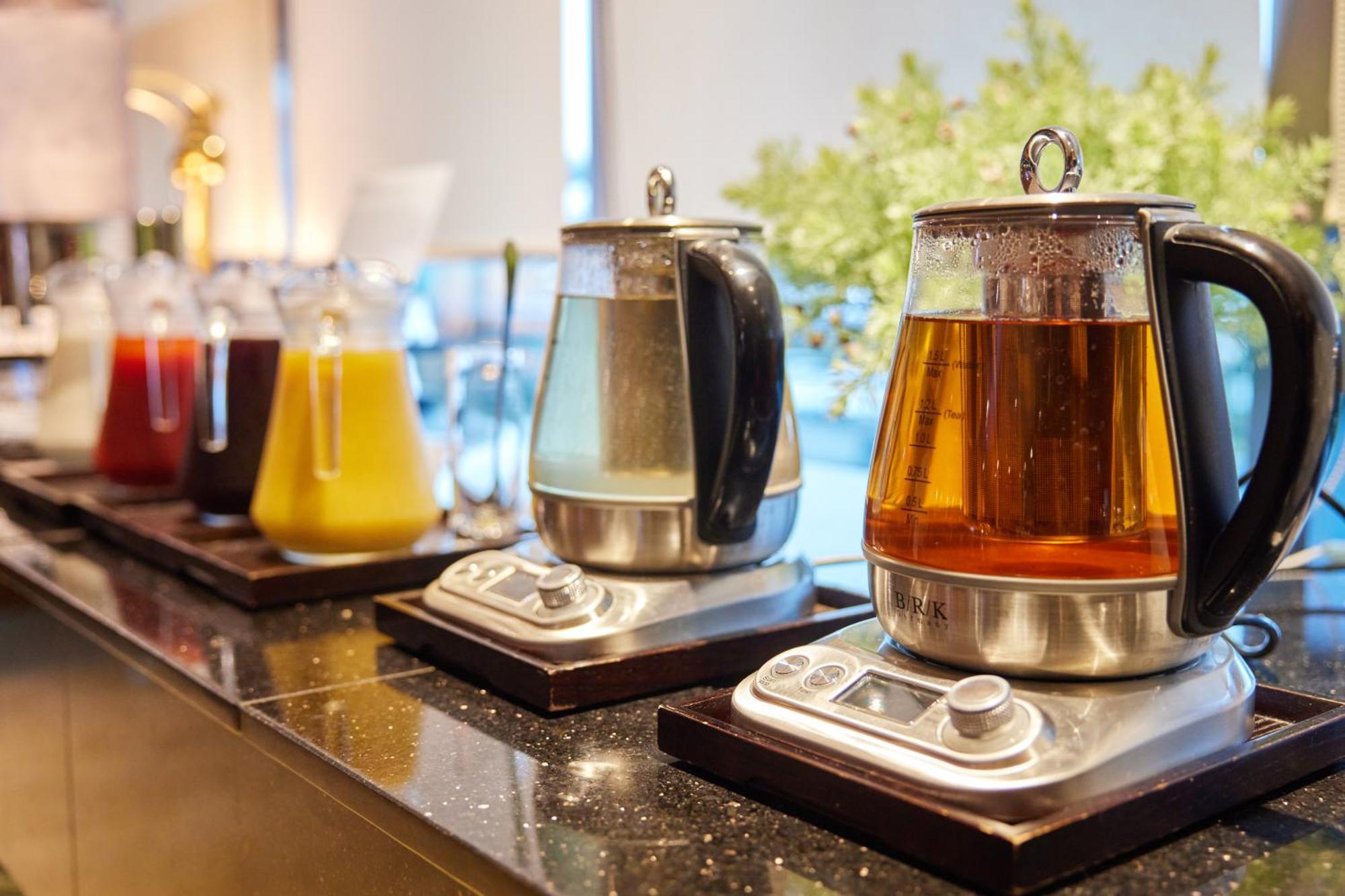 We Hotel Jeju Сеогвипо Екстериор снимка
